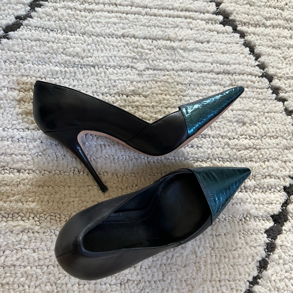 Elizabeth and James Black and Teal Heels